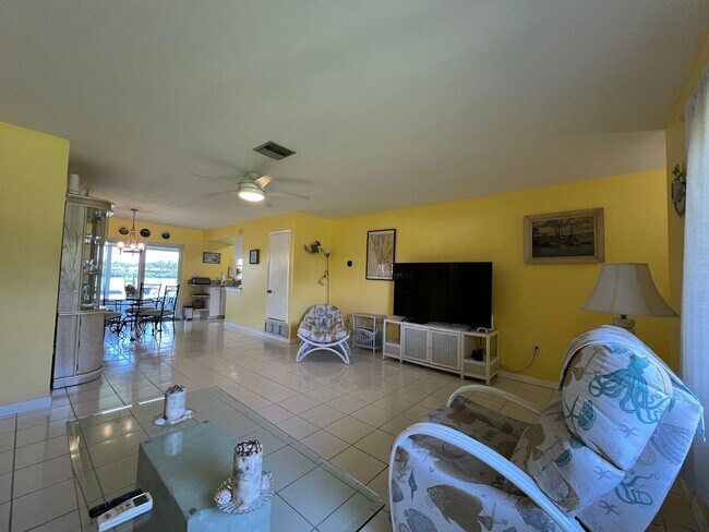 Photo - $3,300/month ** Short Term / Seasonal - Fu...