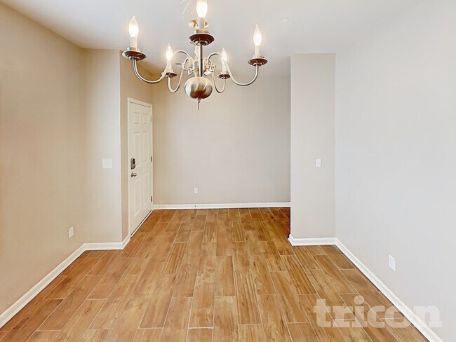 Photo - 2116 Lauren Woods Dr