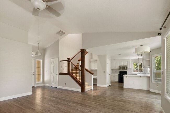 Photo - Discover this charming 4-bedroom, 2-bathroom home in Meridian!