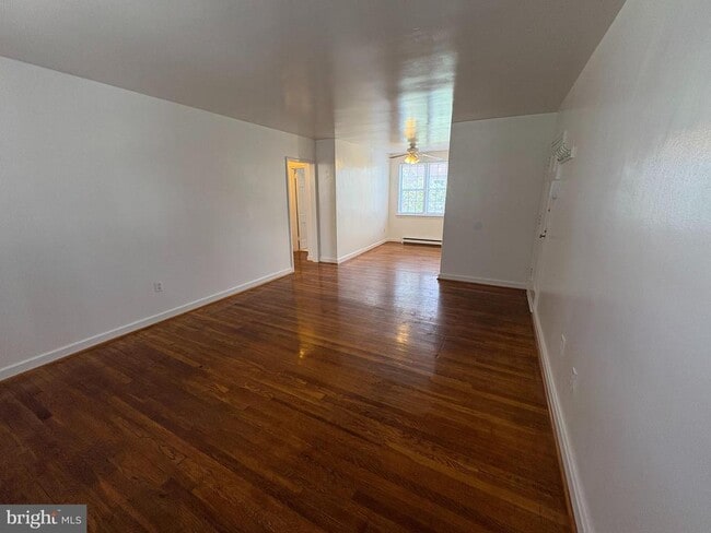 Building Photo - 3407 Commonwealth Ave Unit B Rental