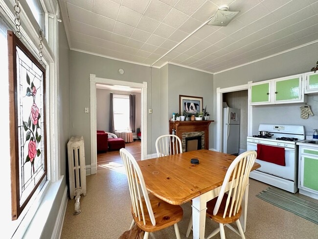 Photo - 2125 E Superior St Unidad #3