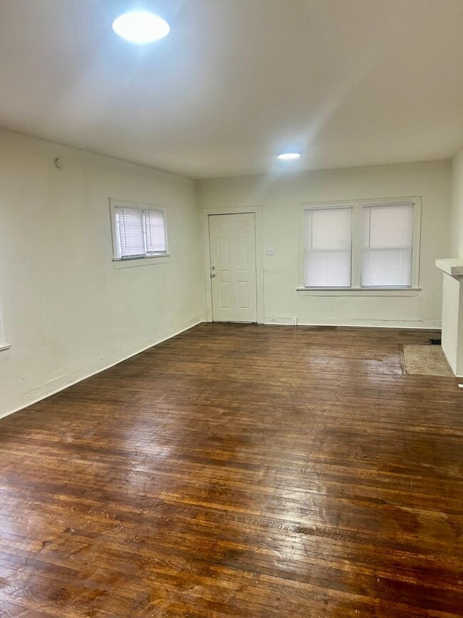 Photo - 2922-2924 Ruckle Street Unidad 2924