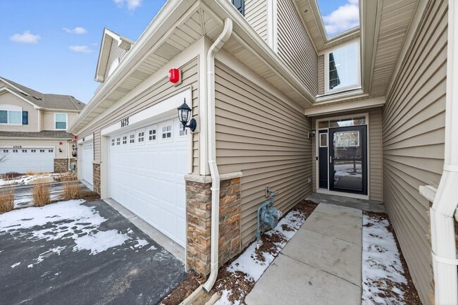 Photo - Charming 3BR Townhome in Batavia