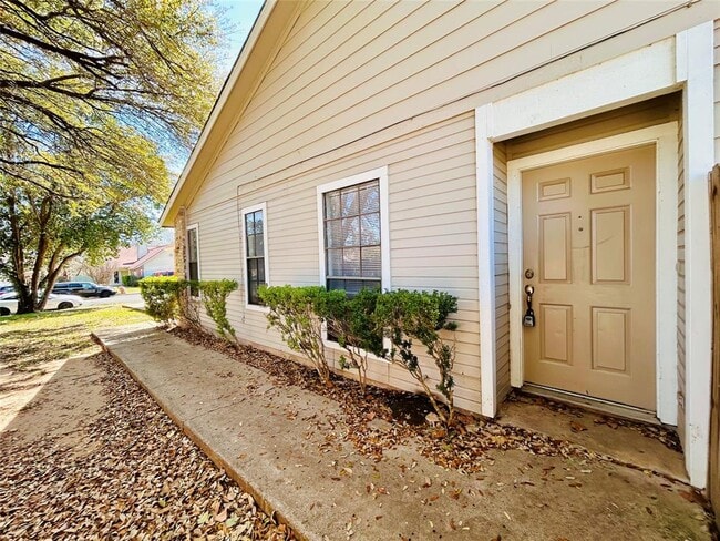 Photo - 9304 Kempler Dr