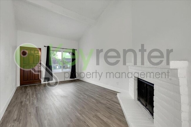 Photo - 7331 Florinda Way