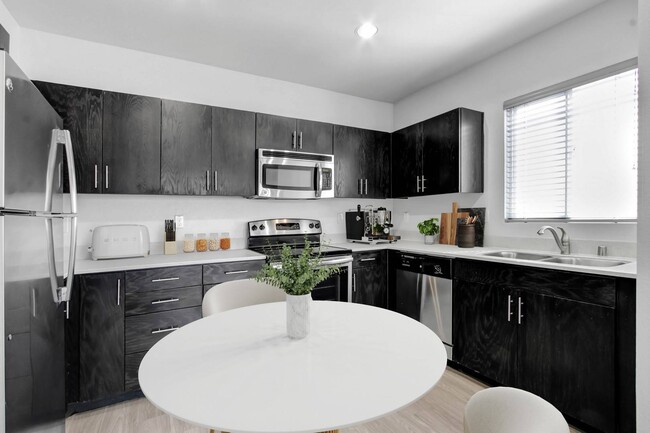 Citron Apartments