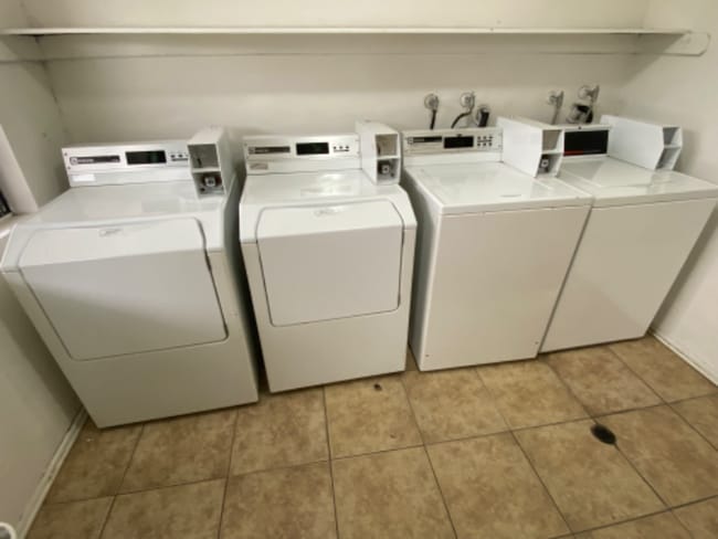 Photo - 5735 Woodman Ave Unit 209