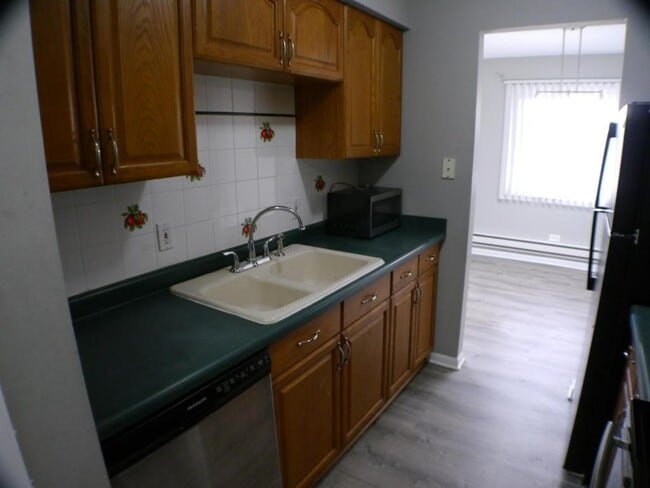 Photo - 11810 S Komensky Ave