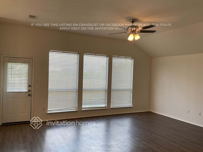 Photo - 1434 Vanderbilt Ln