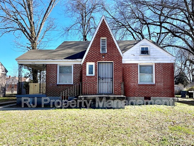 Building Photo - 1598 Marianna St