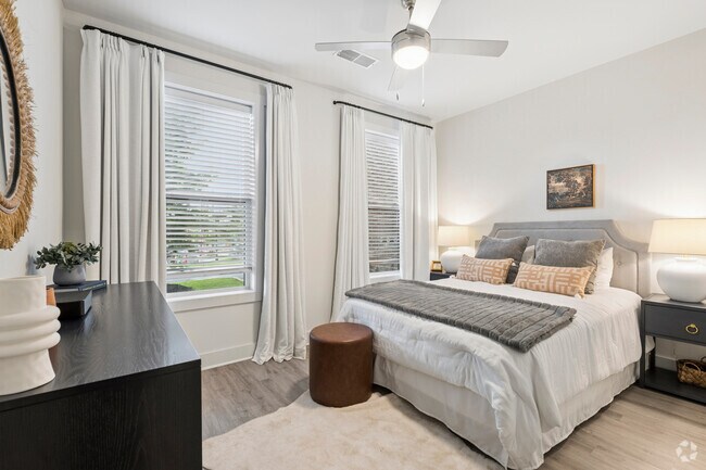 2BR, 2BA - 1,233SF - Second Bedroom