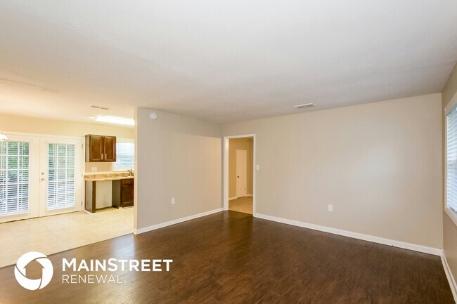 Photo - 4545 Sahara Dr SW