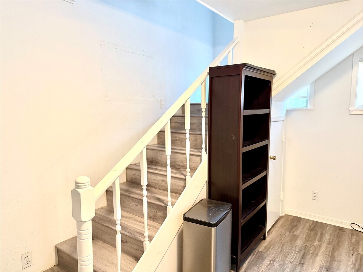 Photo - 4128 Bissonnet St