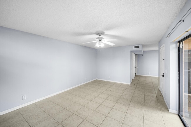 Photo - 8237 Severn Dr
