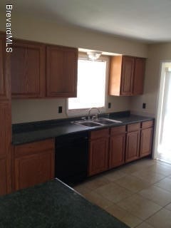 Photo - 860 Loretta Dr