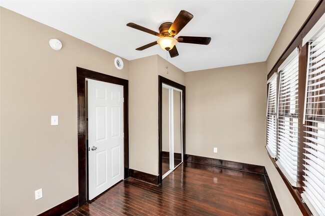 Photo - 3010 Avenue Q Ave Unit 3