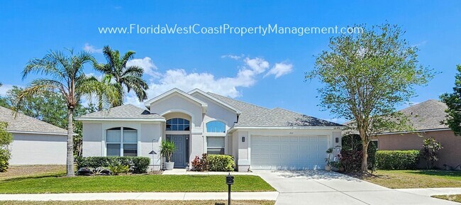 Building Photo - OUTSTANDING LOCATION! SPACIOUS 4 BEDROOM P... Rental