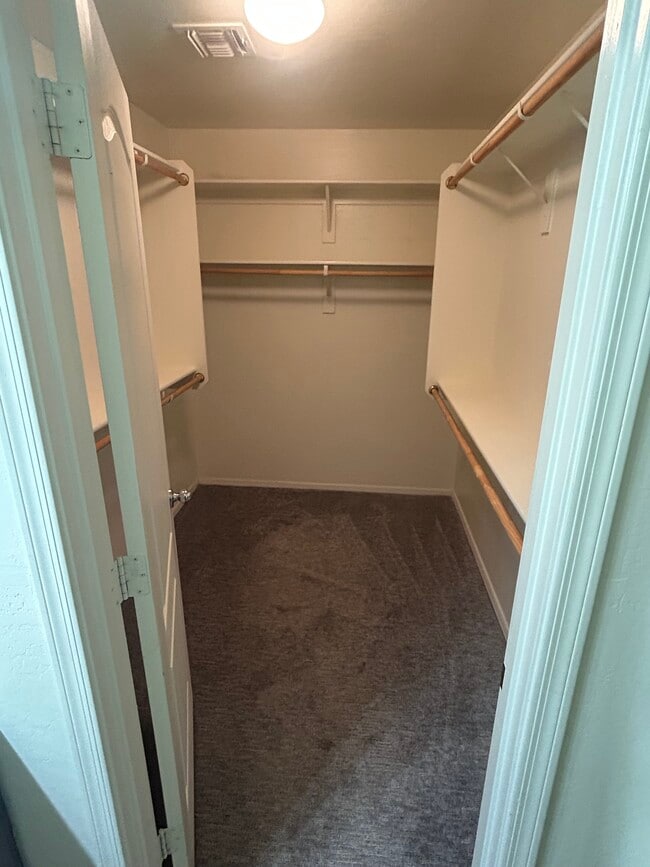 Photo - 2223 S Hughes Dr