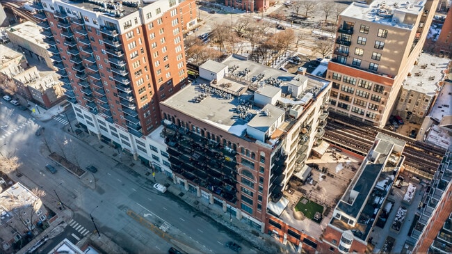 Building Photo - 1503 S State St Unit 512