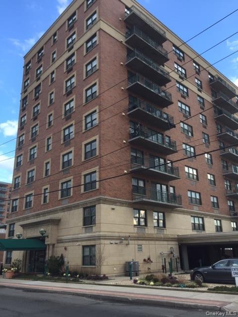 Photo - 26 W Broadway Unit 303