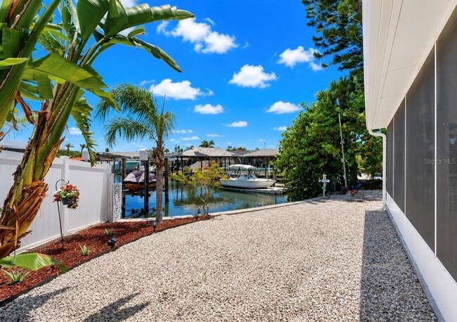 Photo - 6513 Abaco Dr