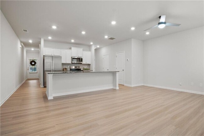 Photo - 241 Turner Ln