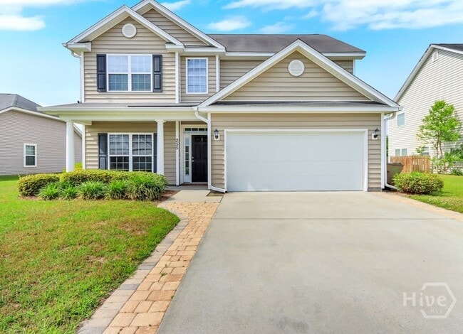 Photo - 255 Red Oak Dr