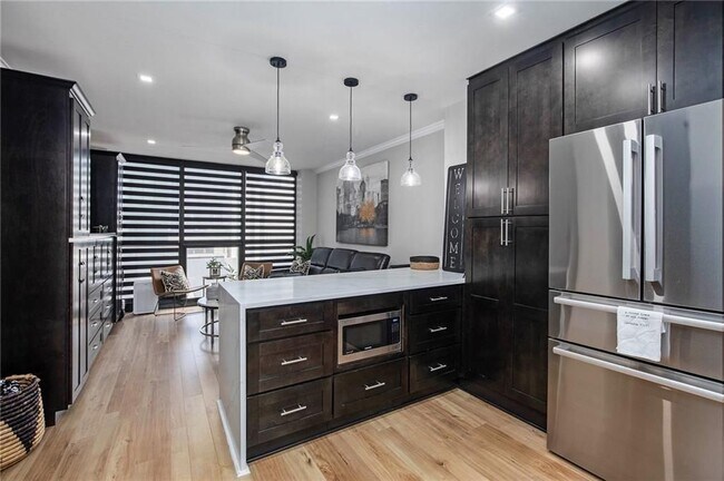 Photo - 1280 W Peachtree St NW Unit 1402