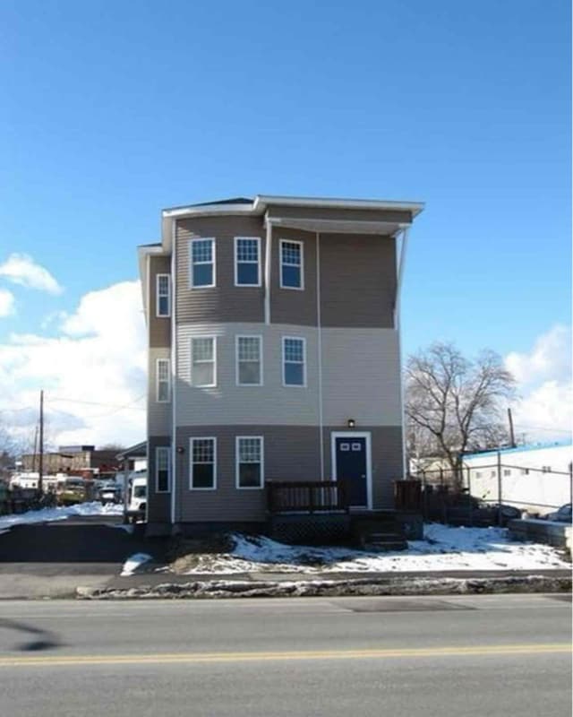 Photo - 539 Southbridge St Unidad 3