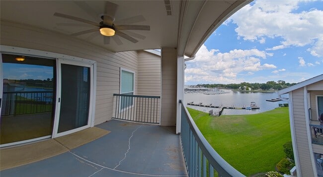 Photo - 12800 Melville Dr Unit 306