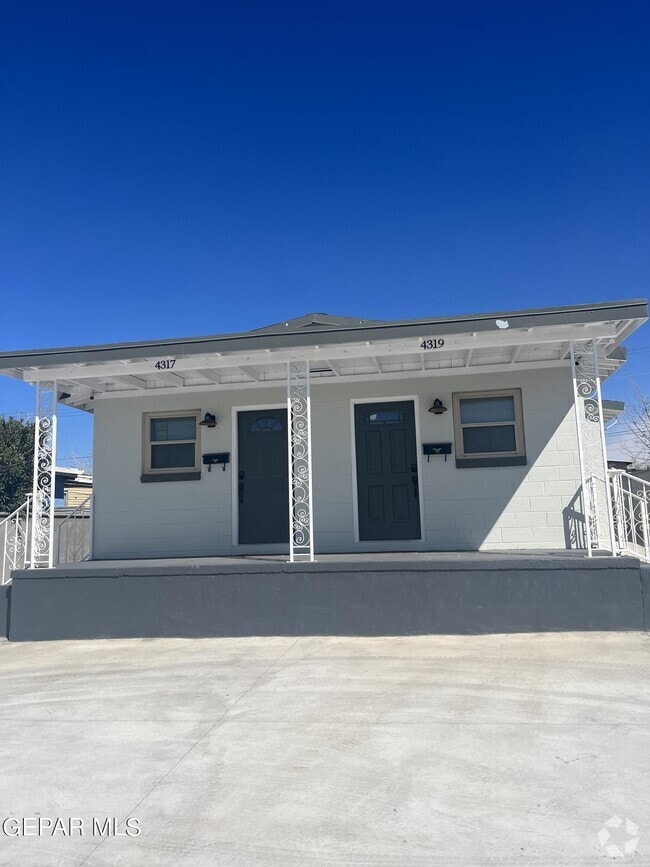 Building Photo - 4317 Yandell Dr Rental