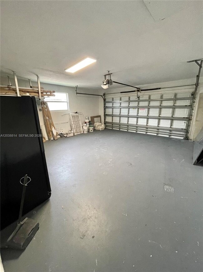 Photo - 5721 Bayview Dr