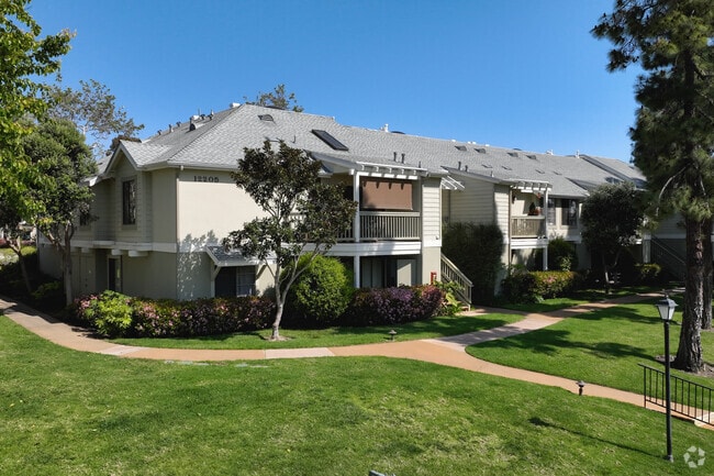 12291 Carmel Vista Rd - The Lakes Carmel Delmar