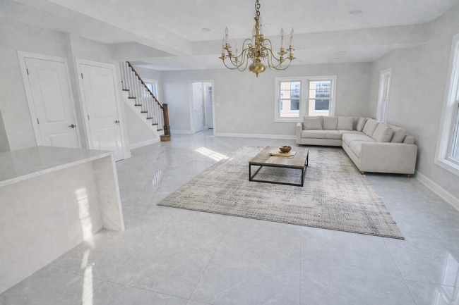 Photo - 32 Berkshire Rd