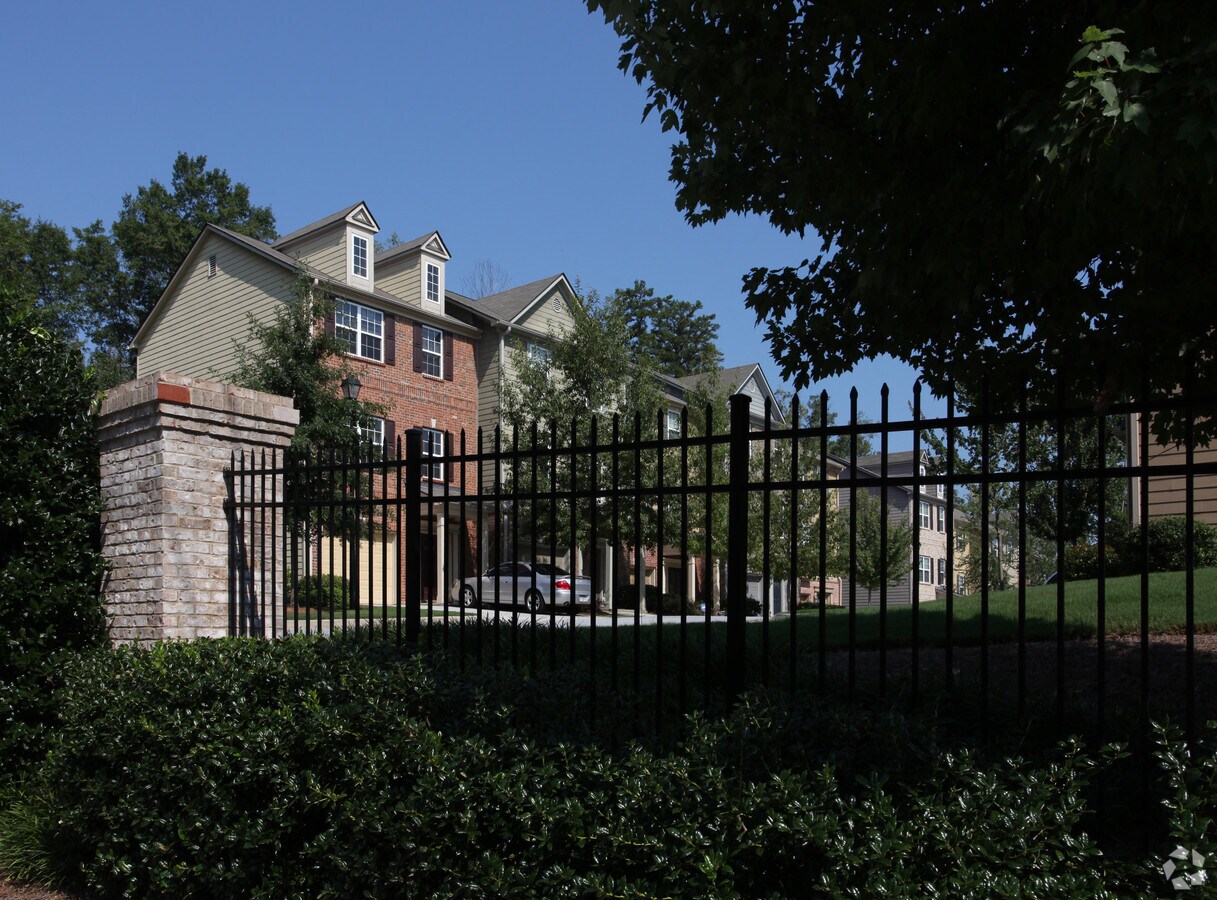 Photo - Keystone Gates