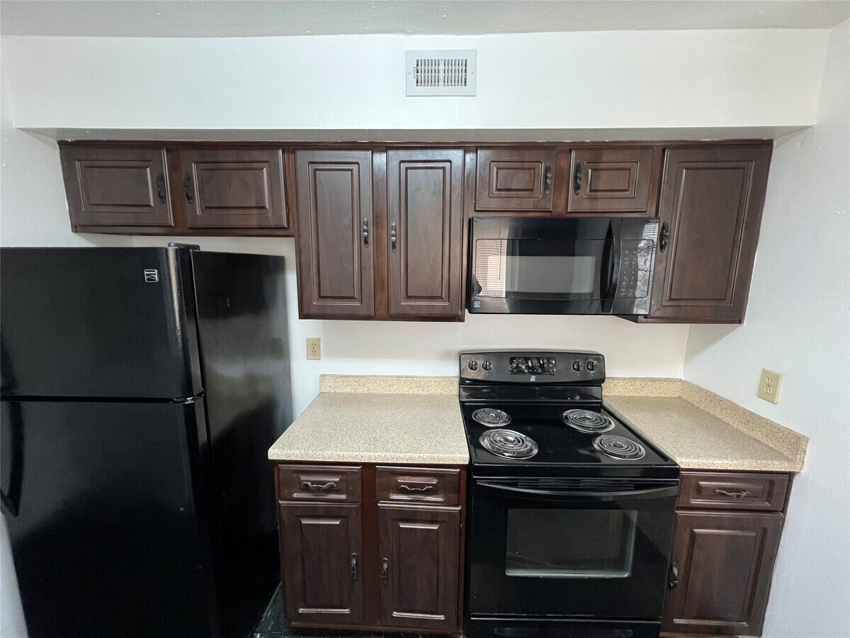 Photo - 8048 Sands Point Dr Unit A