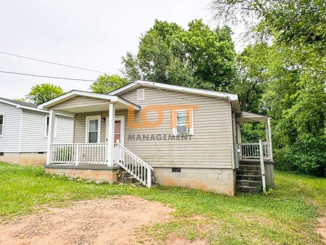 Photo - 9 Saint Clair St