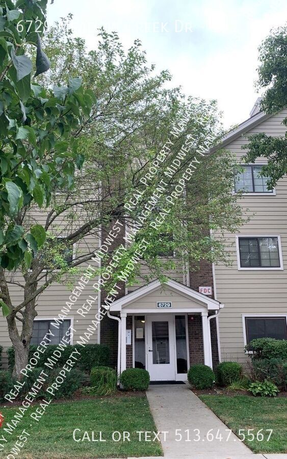 Photo - 6729 Meadow Creek Dr House
