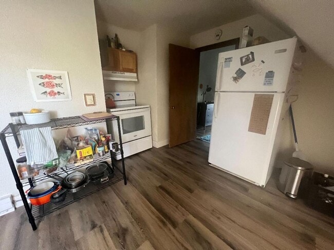 Photo - 2111 Gordon Ave