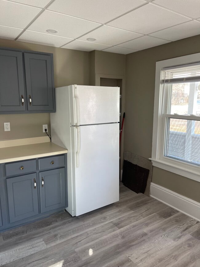 Photo - 231 Scott Ave Unit 231