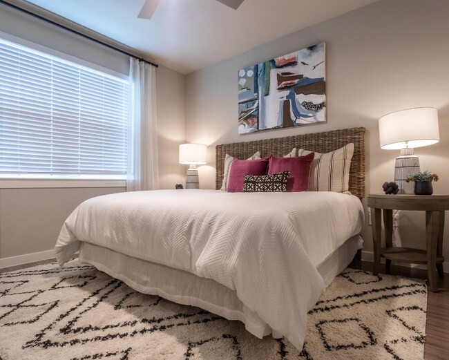 Photo - 11810 Clay Rd Unidad 120.37