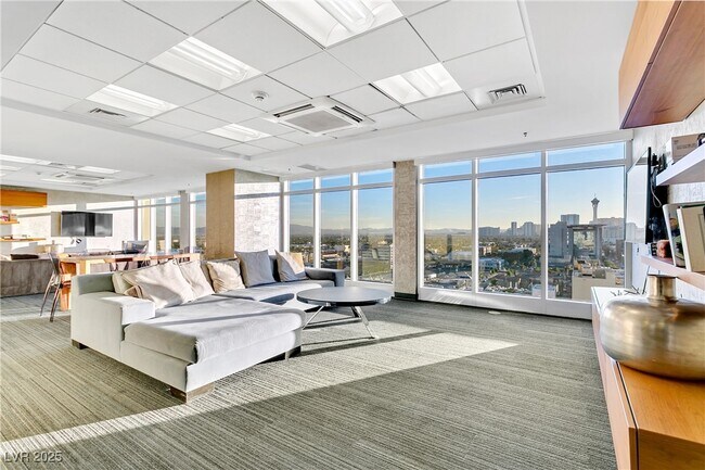Building Photo - 150 S Las Vegas Blvd Unit 1506
