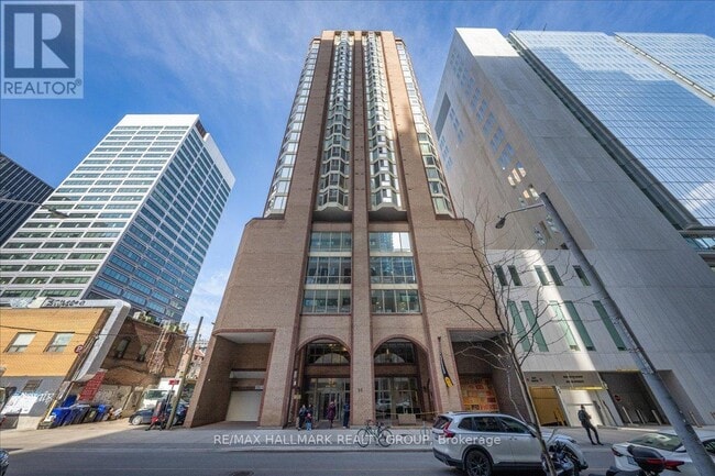 Photo - 55 Centre Ave Unit 1506