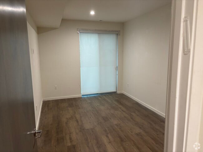 Building Photo - 4600 Coldwater Canyon Ave Rental