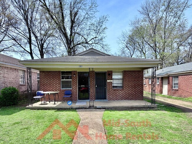 Photo - 1353 Fairfax St