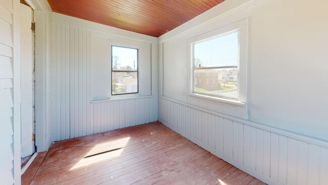 Photo - 6711 Dartworth Dr