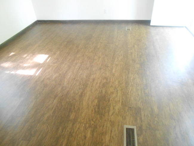 Photo - 24898 Lakewood Dr