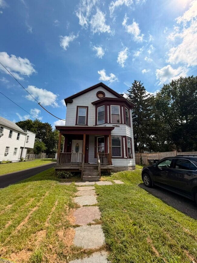112 2nd Ave Unit 112 2nd Ave #2,