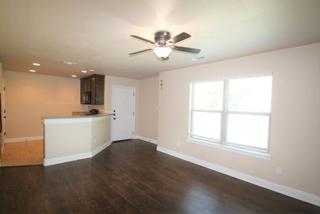 Photo - Move In Ready | 3BR/2BA Weatherford Town Home with Granite Countertops, Luxury Plank Floors & App...