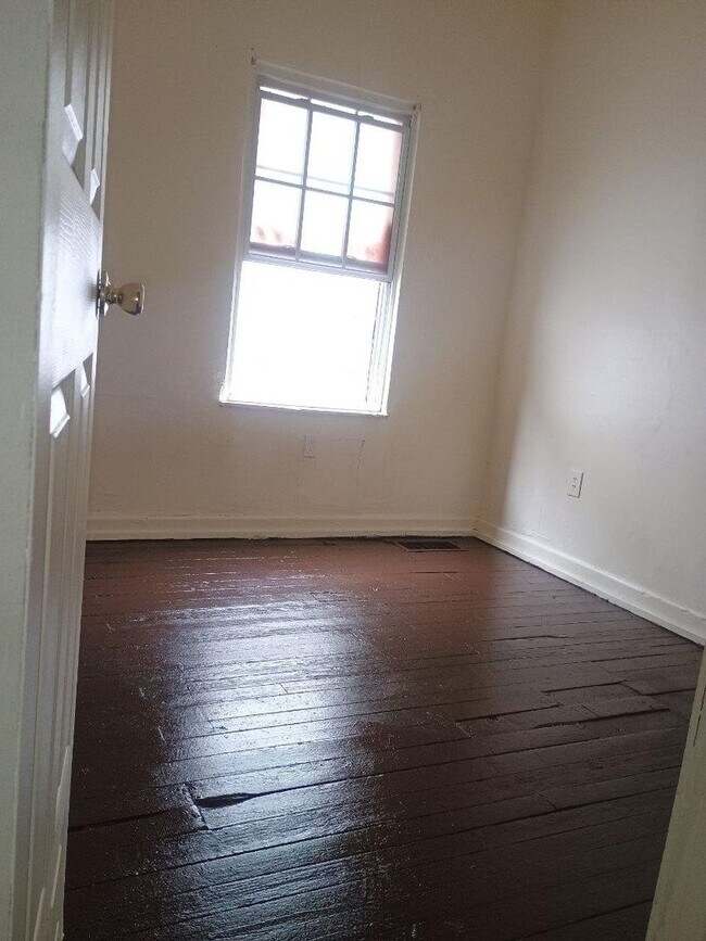 Photo - 2704 W McMicken Ave Unit 2